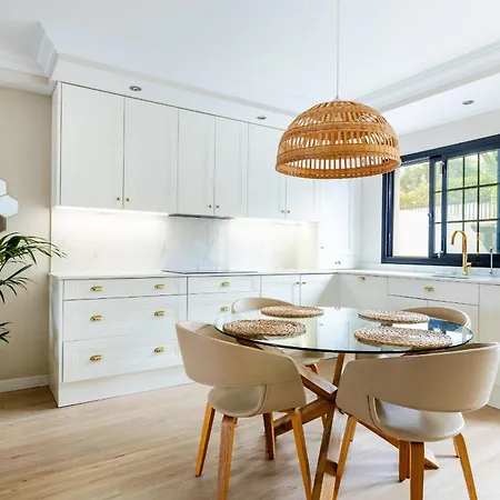 Lux Ocean View Apartment