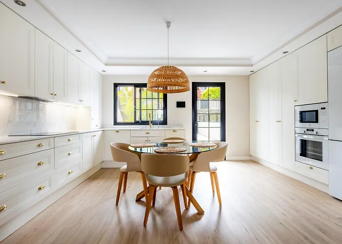 Lux Ocean View 아파트 *